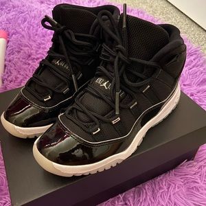 Jordan 11s